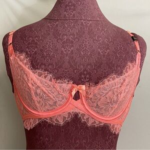 Victoria's Secret Very Sexy Bra coral Unlined Orange Size 32D